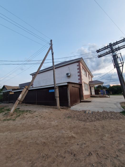 Продам дом с магазином