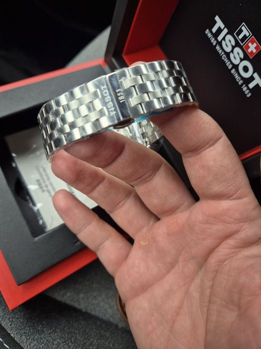 Tissot Carson Powermatic 80 часовник