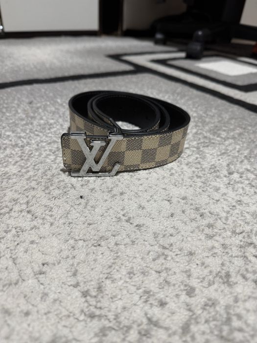 Curea Louis Vuitton