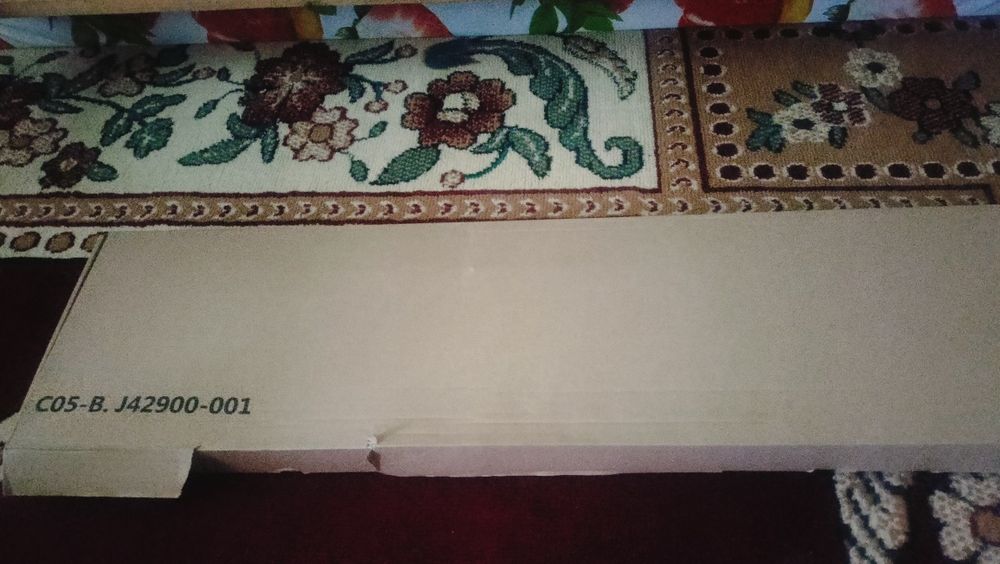 Продам кронштейн для телевизора новы упаковке