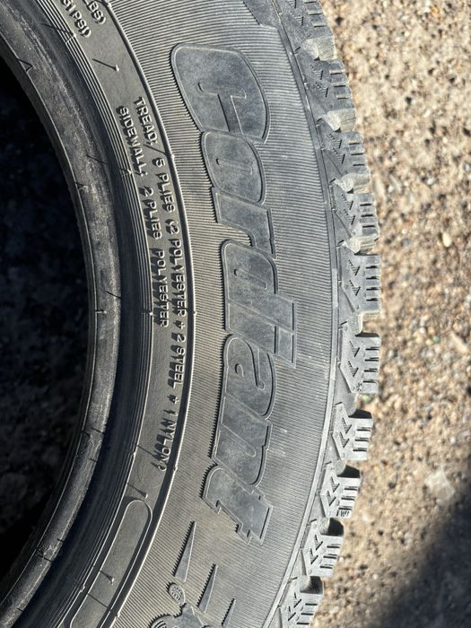 Зимние шины 215/65/16