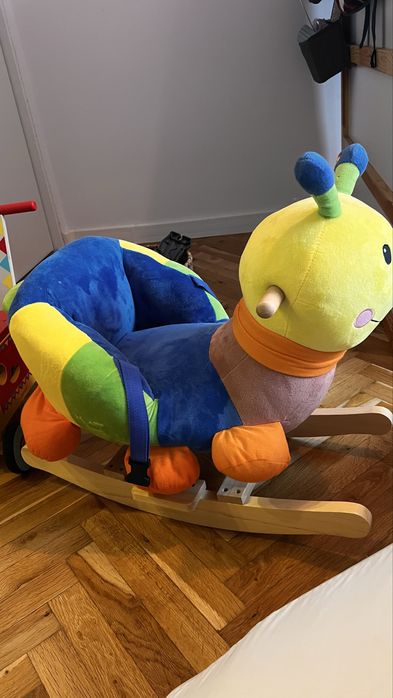 Масивна електрическа дървена играчка за люлене - като НОВА