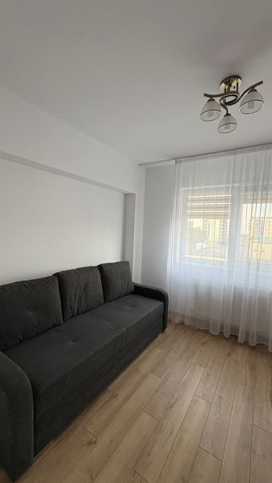 Închiriez apartament 3 camere RADSOR Râșnov