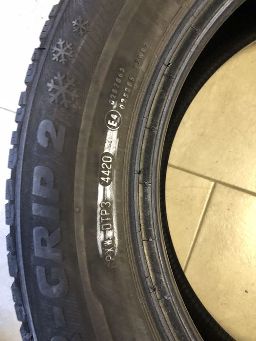 Зимни гуми 205 60 16 Semperit 2бр