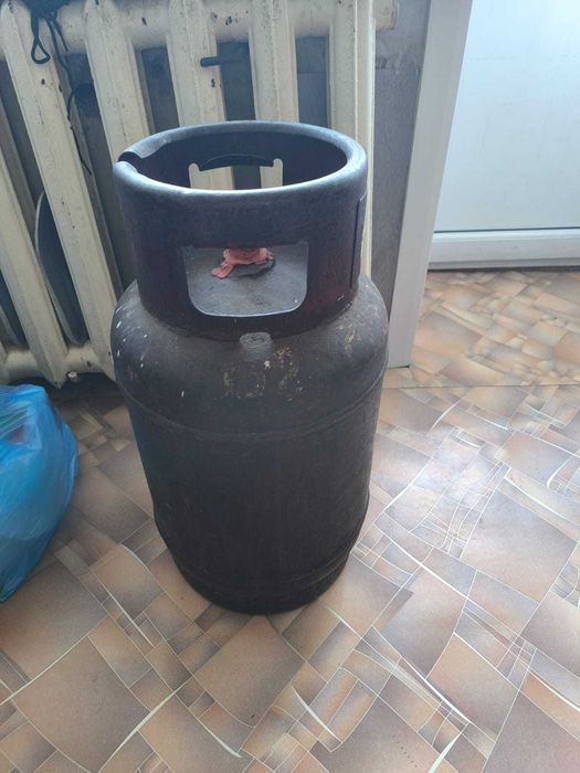 Холодильник и морозильник