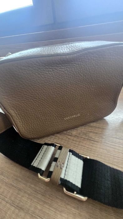 Чанта естествена кожа coccinelle