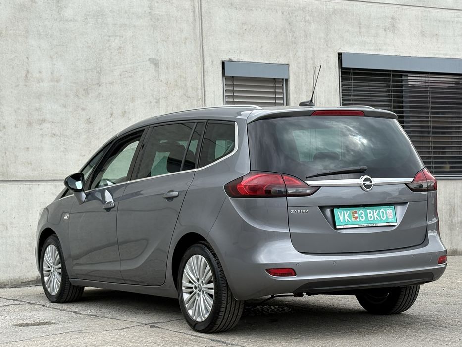 OPEL Zafira ~ 2018 ~ FULL LED ~ 7 Locuri ~ 1.6CDTI 136CP ~ EURO 6 ~ LaneAssist ~ Camera spate ~ KM Reali ~ Volan incalzit ~ Navigatie ~