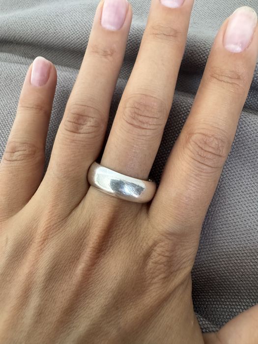 Серебряное обручальное кольцо