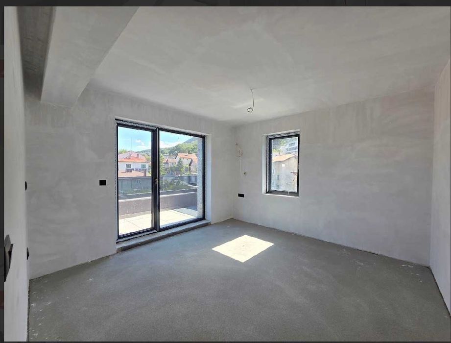 Продава се Многостаен апартамент в София, Бояна - 320 кв.м за 1135 €/кв.м - Снимка #1