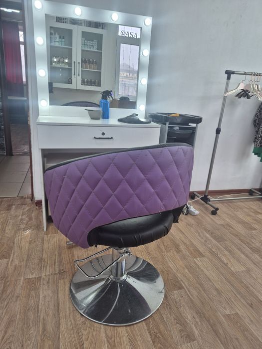 Кресло для парихмахера