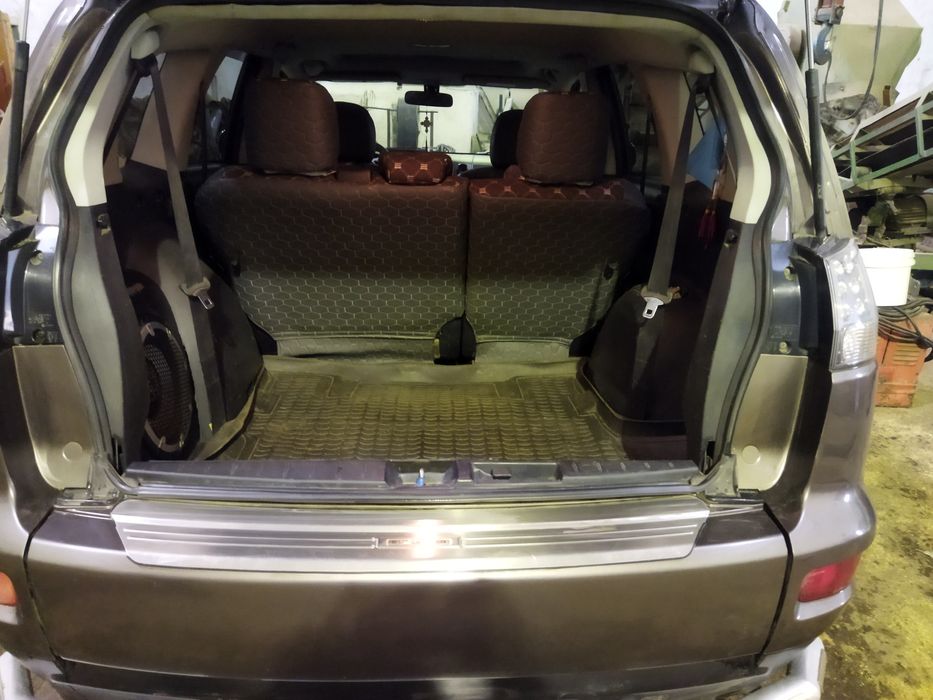 Мицубиси Оутлендер 2011