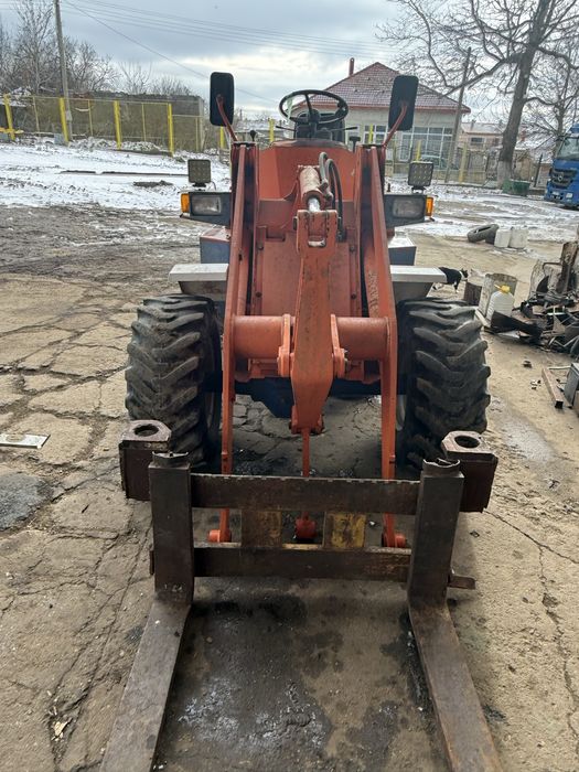 Продавам мини челен товарач Kubota -Фадрома