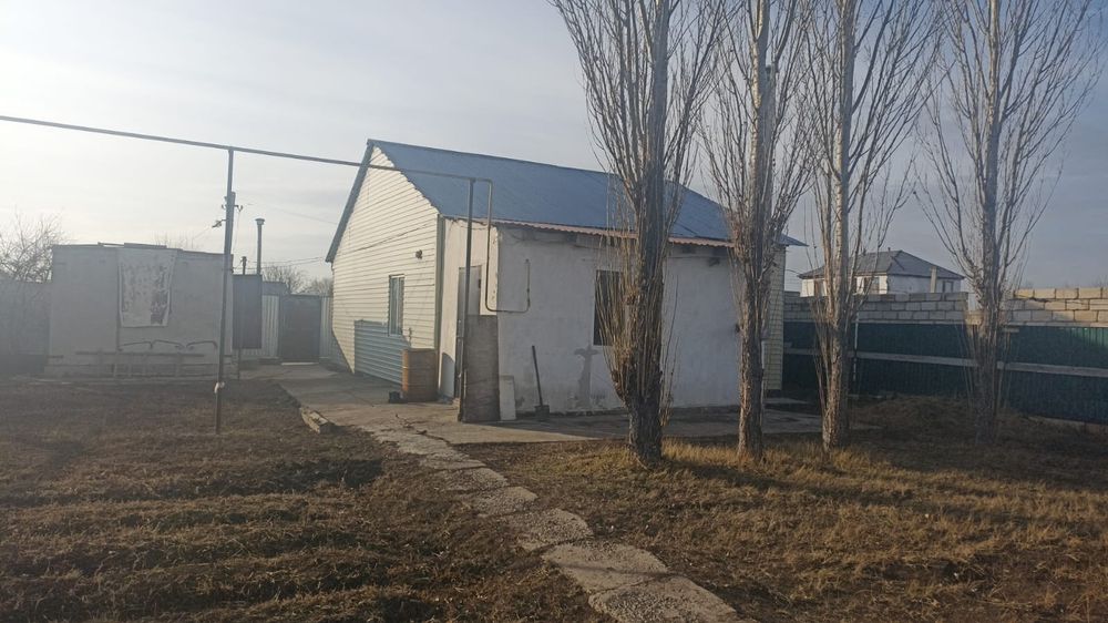 Продаётся дачный участок с домом в Ақжар-2
