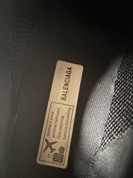 Balenciaga track led