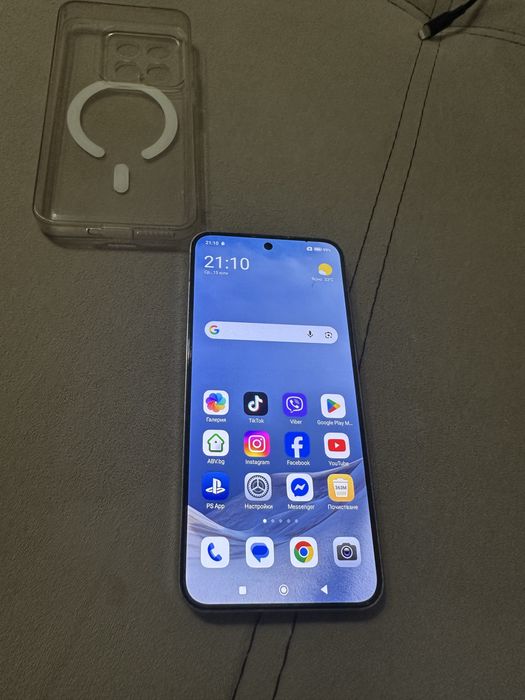 Телефон XIAOMI 14