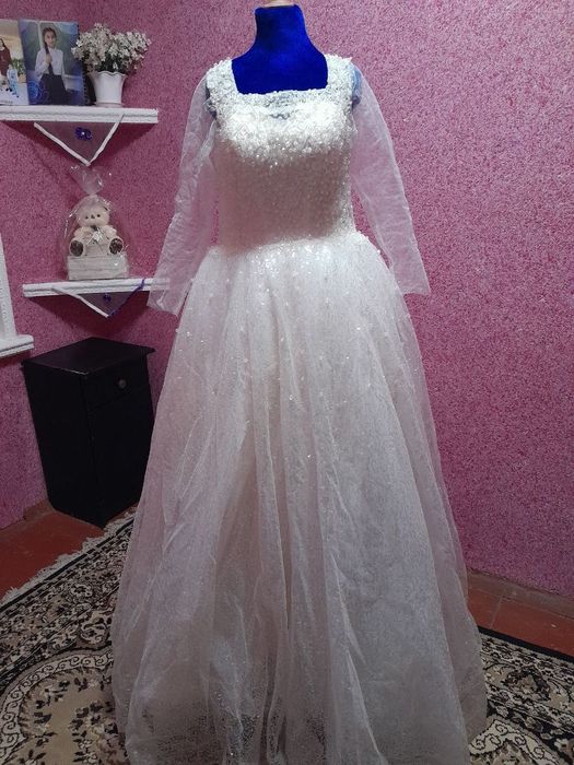 Kelin kuylaklar sotiladi 500mingdan