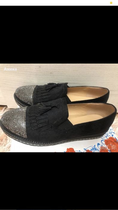 Дамски мокасини с камъни