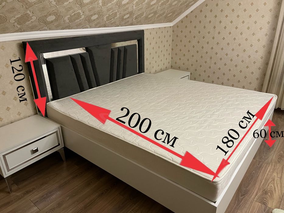 Двуспальная кровать 180х200