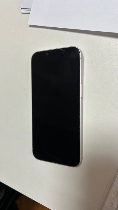 Продам Iphone 14
