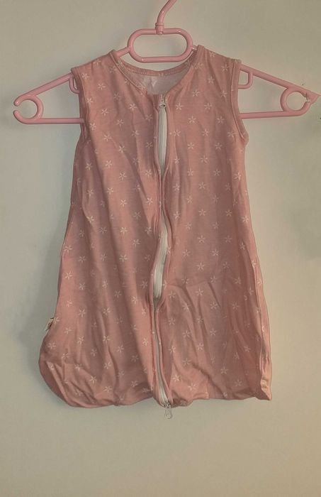 Музикална въртележка на Fisher Price , активна гимнастика , бебешки вещи