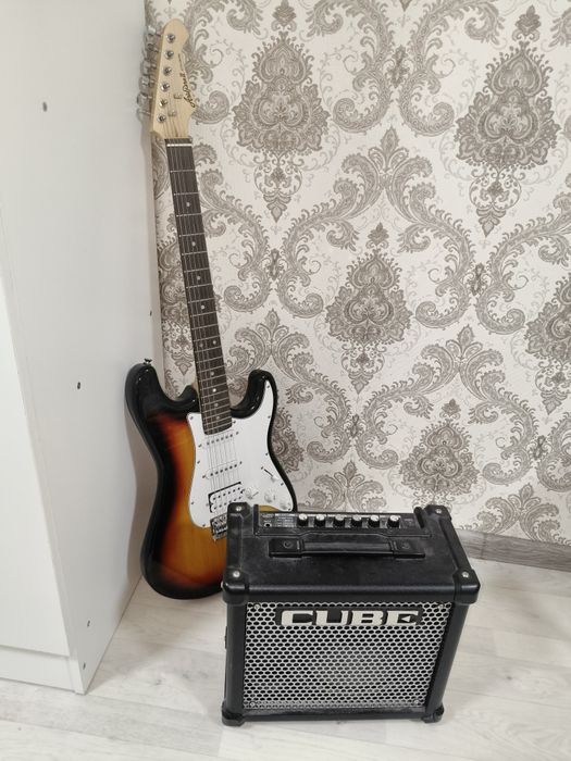 Гитара Aria + комбик Roland cube