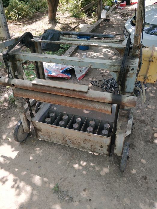 Шлакаблок аппарат 15/30 шлакаблок чикаради 50 метр кабели билан.