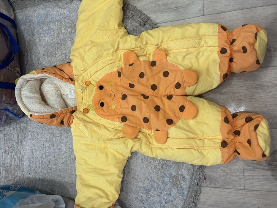 Отдам даром одежду