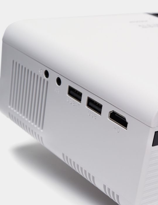 Proyektor / Projector