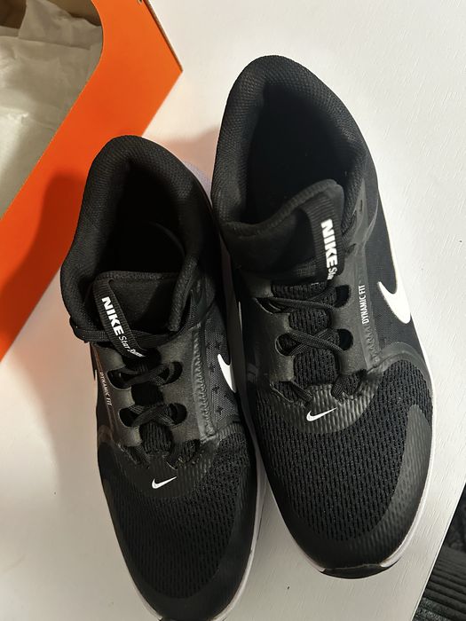 Nike Dynamic fit маратонки 39 номер