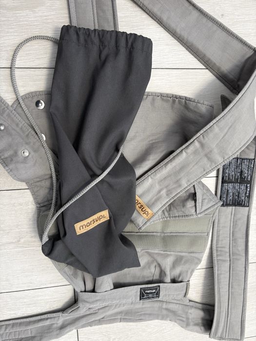 Marsupi Breeze, light gray - stare foarte buna + Boba Carrier