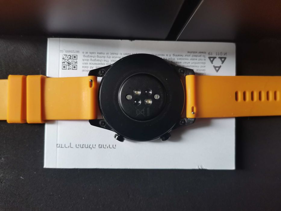 Смарт часовник Huawei GT2