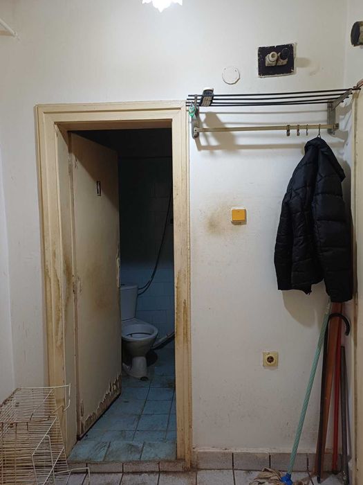 Продава се Двустаен апартамент в Плевен, Широк център - 60 кв.м за 595 €/кв.м - Снимка #5