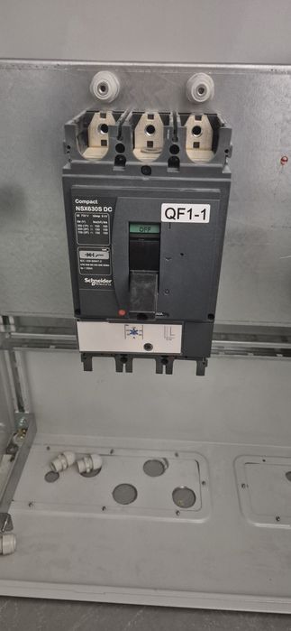 Tablou electric Schneider NSX630S DC 630A + cofret (4 buc) / din UPS /