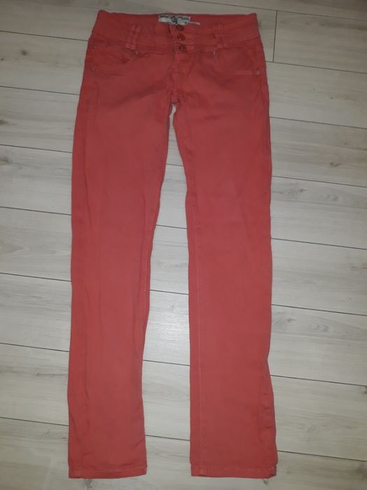 Продавам маркови дънки  Цени народни !!!