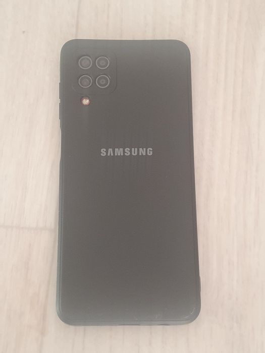 Продам Samsung galaxy a12