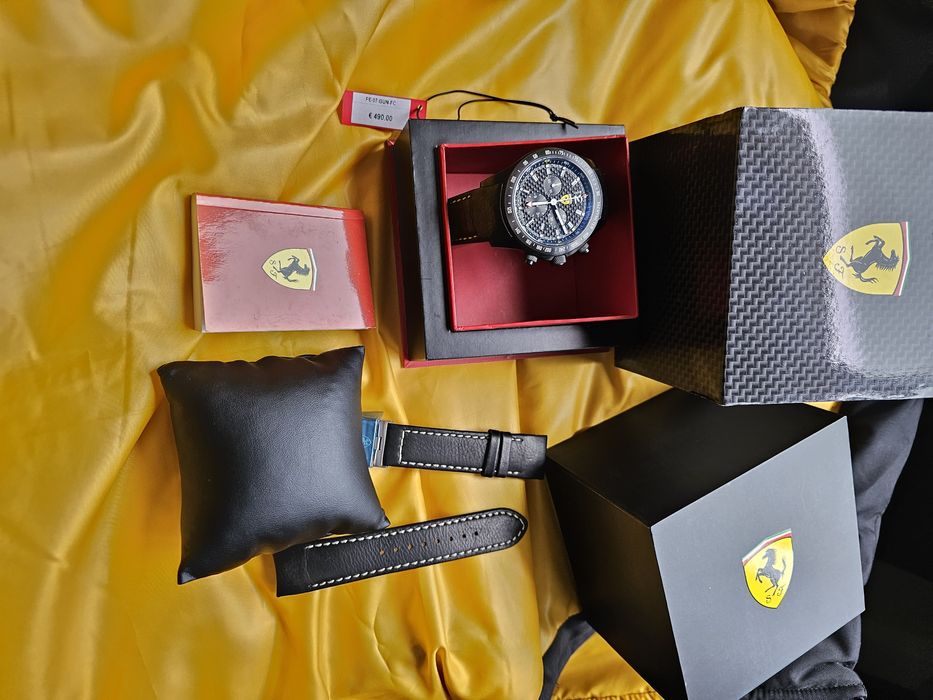 Часовник Ferrari