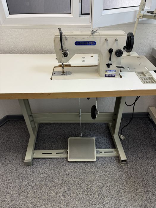 Швейная машина электрическая зигзаг