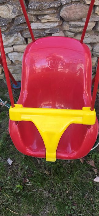Детска люлка ,метална рамка, пластмасова седалка