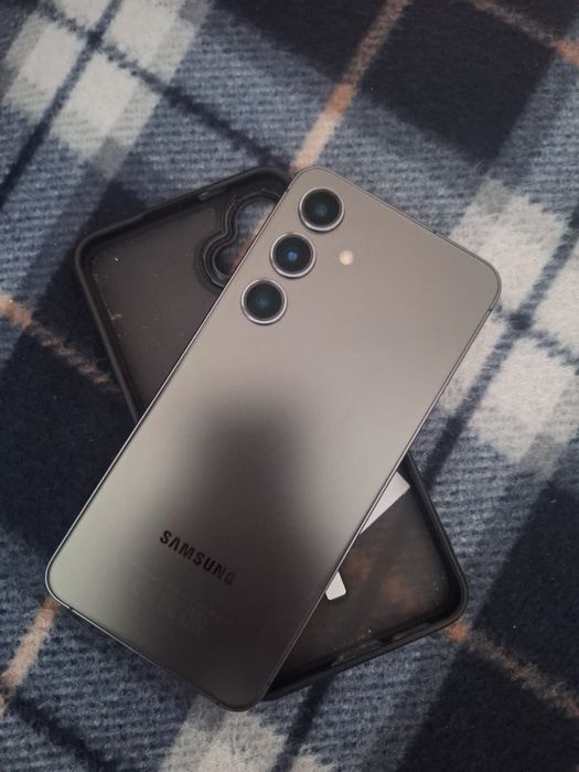 Продам Samsung S24