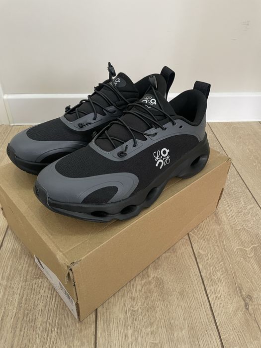 Кроссовки On x LOEWE