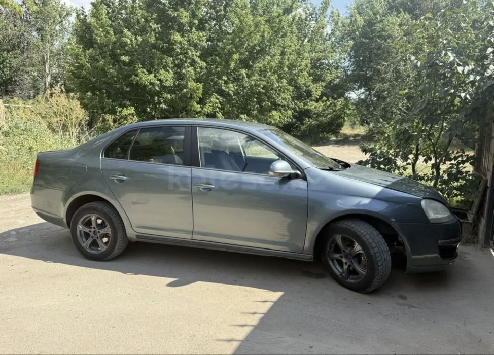 Жетта 2008 г 1,6 газ бензин