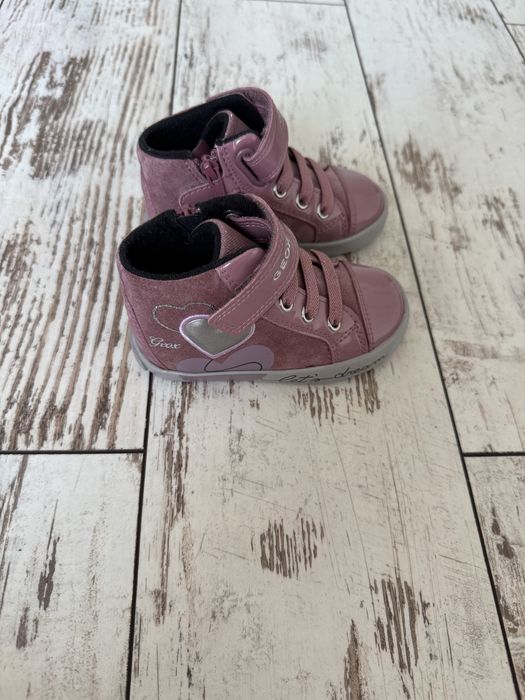 Детски кицове Geox