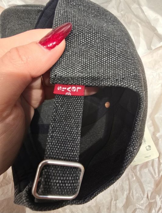 Șapcă gri levi's