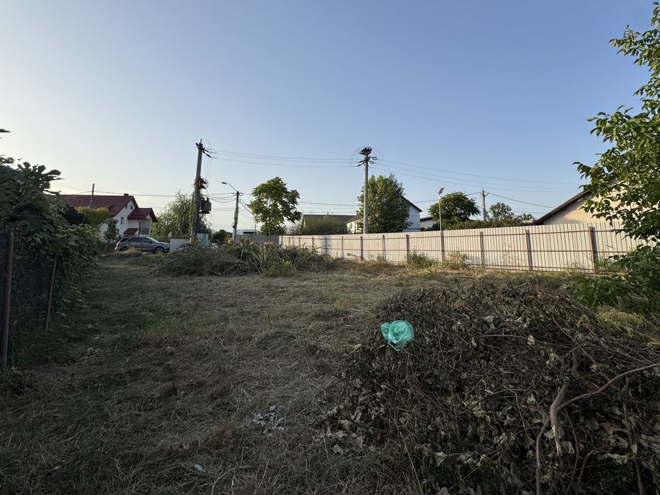 Teren zavoi Stefanesti intravilan suprafata 550 mp imprejmuit