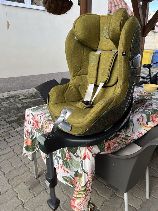 Scaun + baza Isofix Cybex Platinum Sirona Zi i-Size Plus