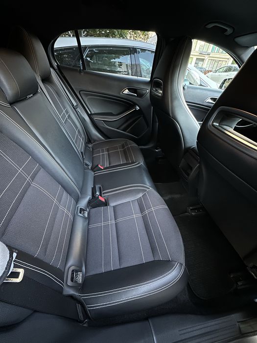 Mercedes GLA200 Full