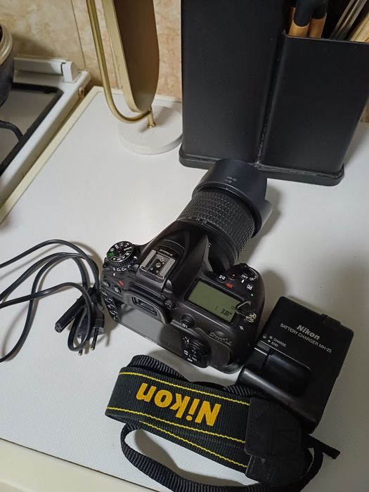СРОЧНО ПРОДАМ фотоаппарат nikon D7100