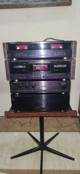 Продается комплект импортной аудио аппаратуры