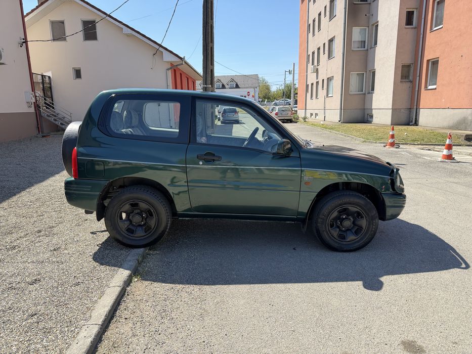 Suzuki Grand Vitara 2.0 - Clima
