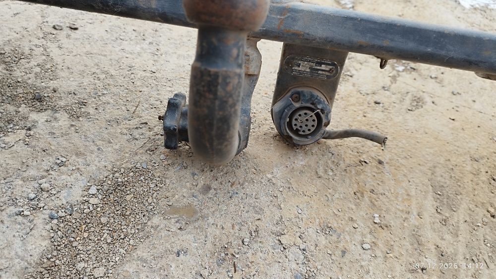 Продам фаркоп БМВ е34